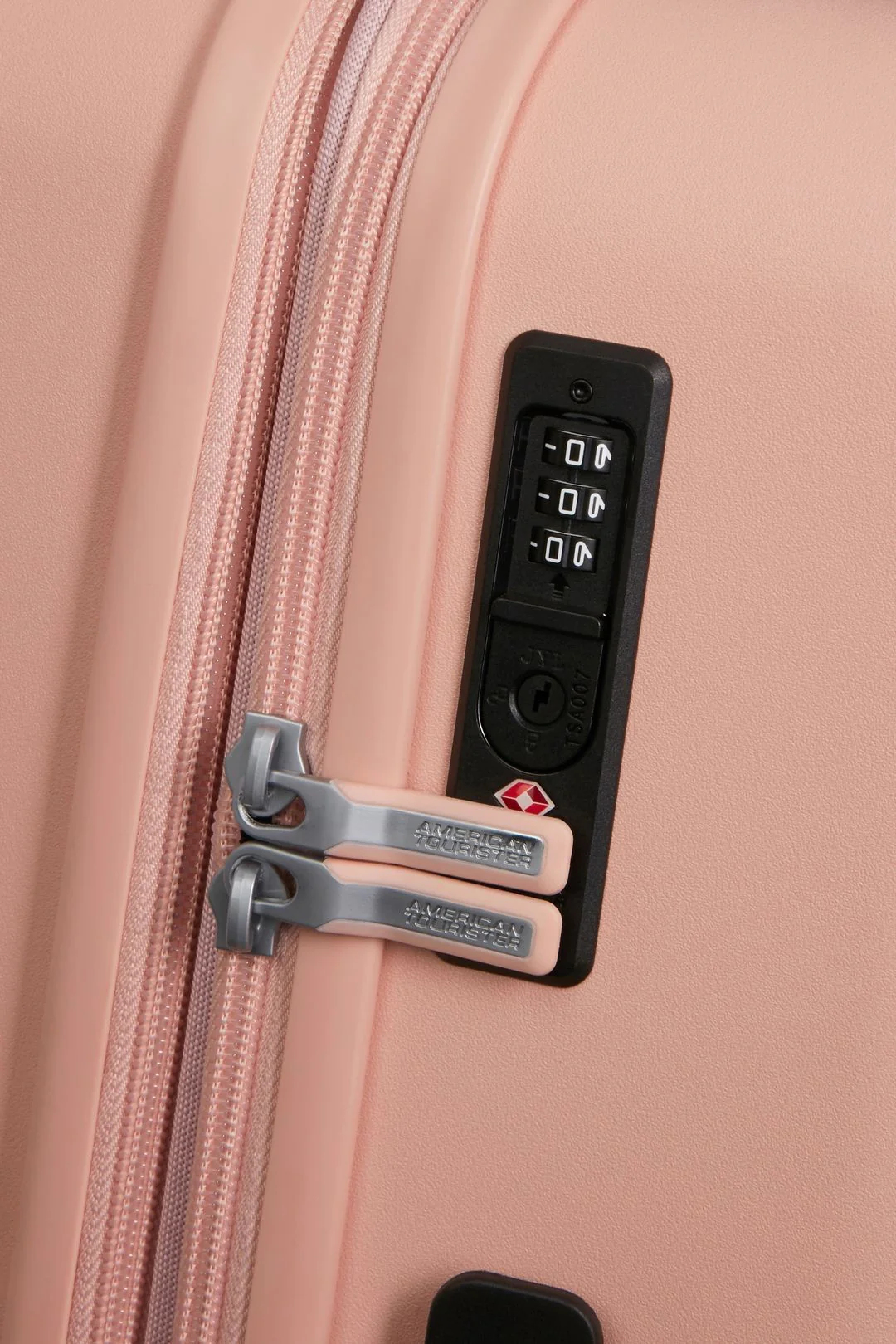 AMERICAN TOURISTER MALETA MEDIANA EXTENSIBLE DYNABELT 66CM - Image 31