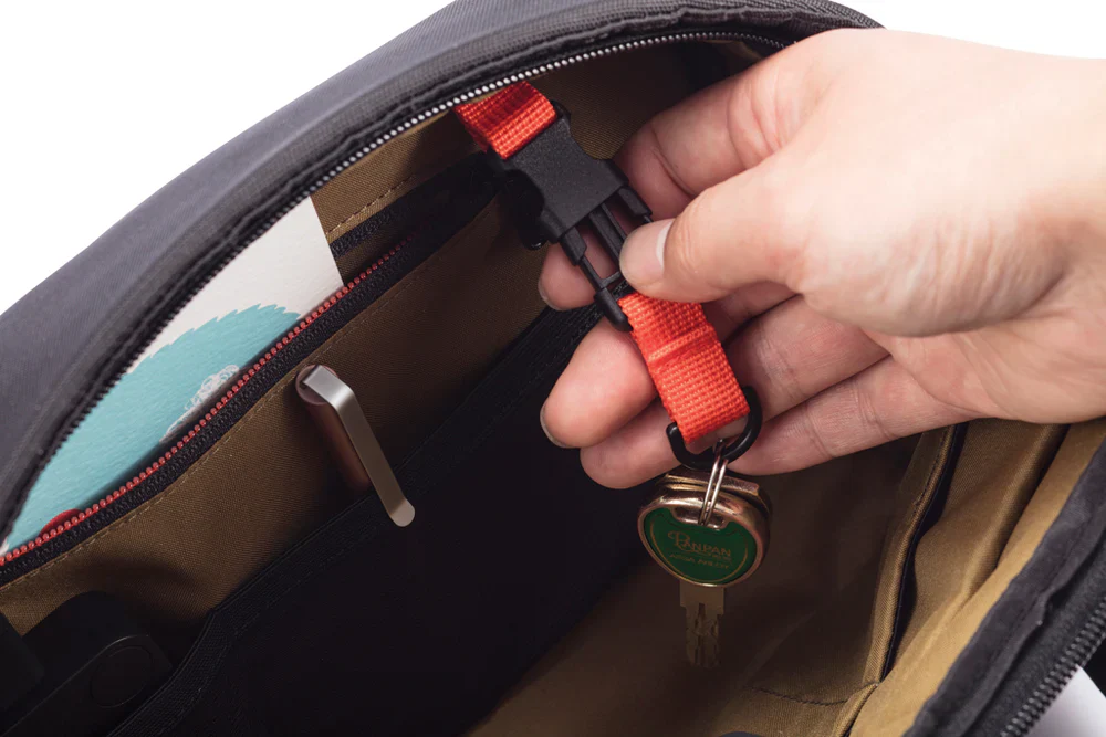 XD DESIGN BOBBY SLING - Image 7