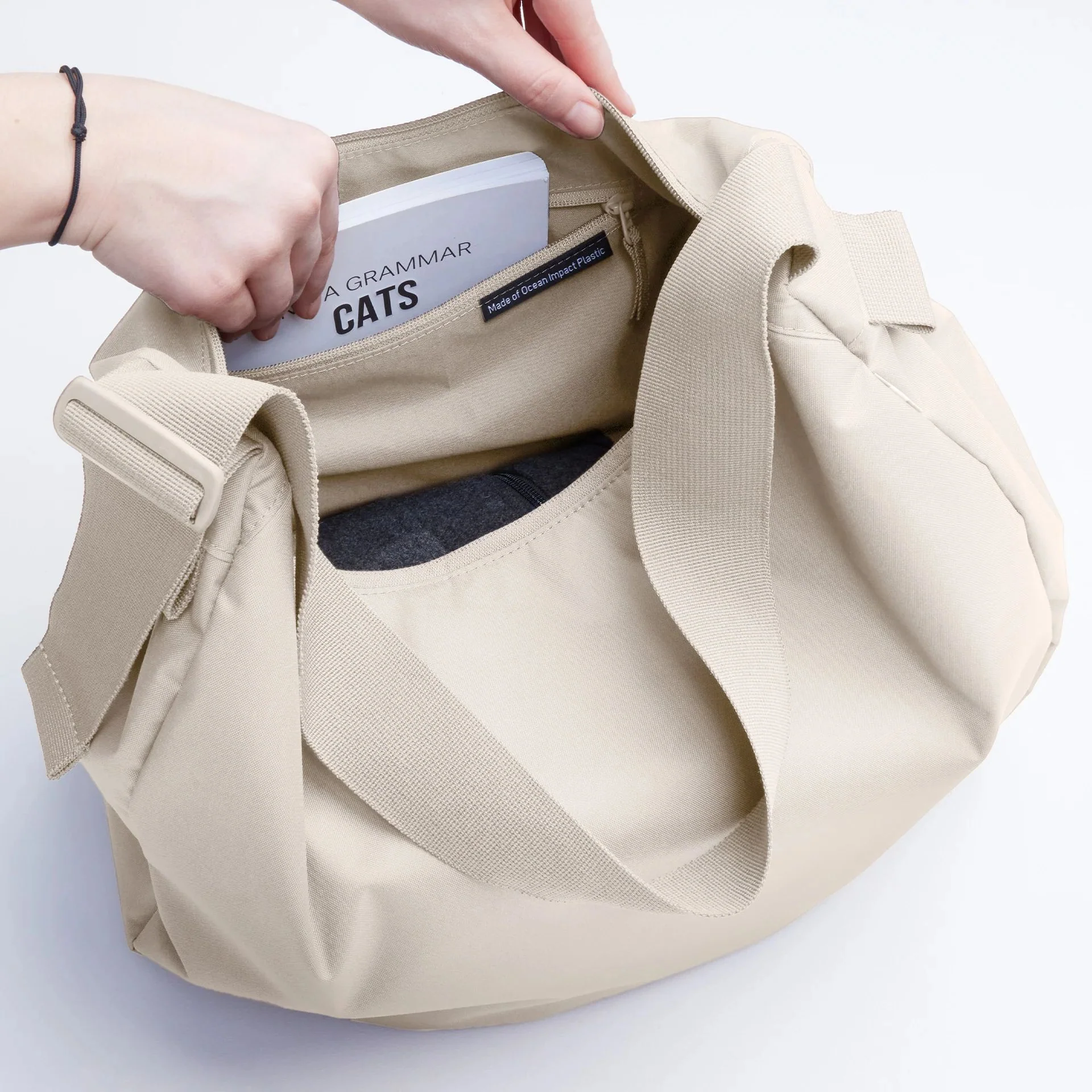 GOT BAG CURVED BAG MONOCHROME - Image 20