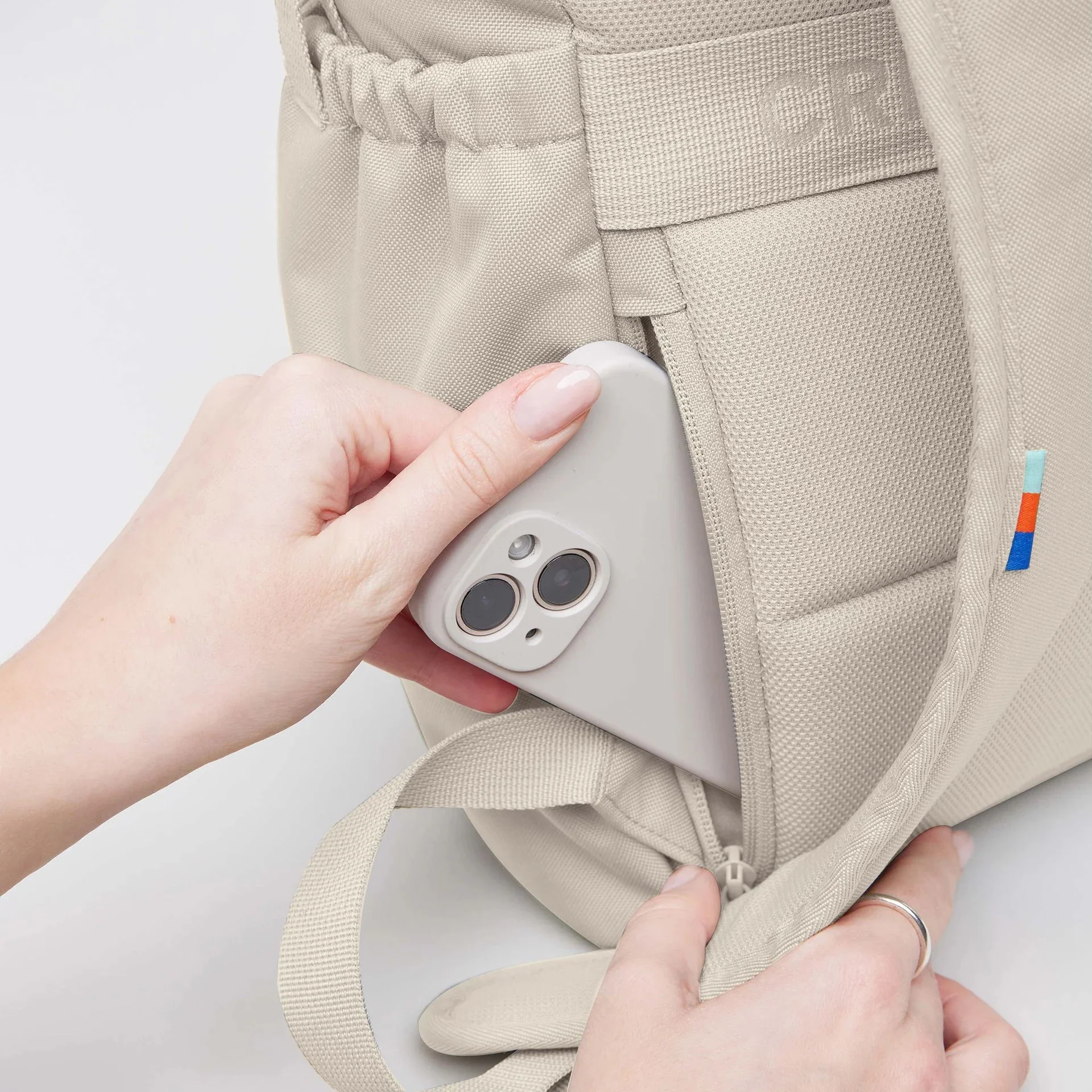 GOT BAG MOCHILA FLAP PACK - Image 11