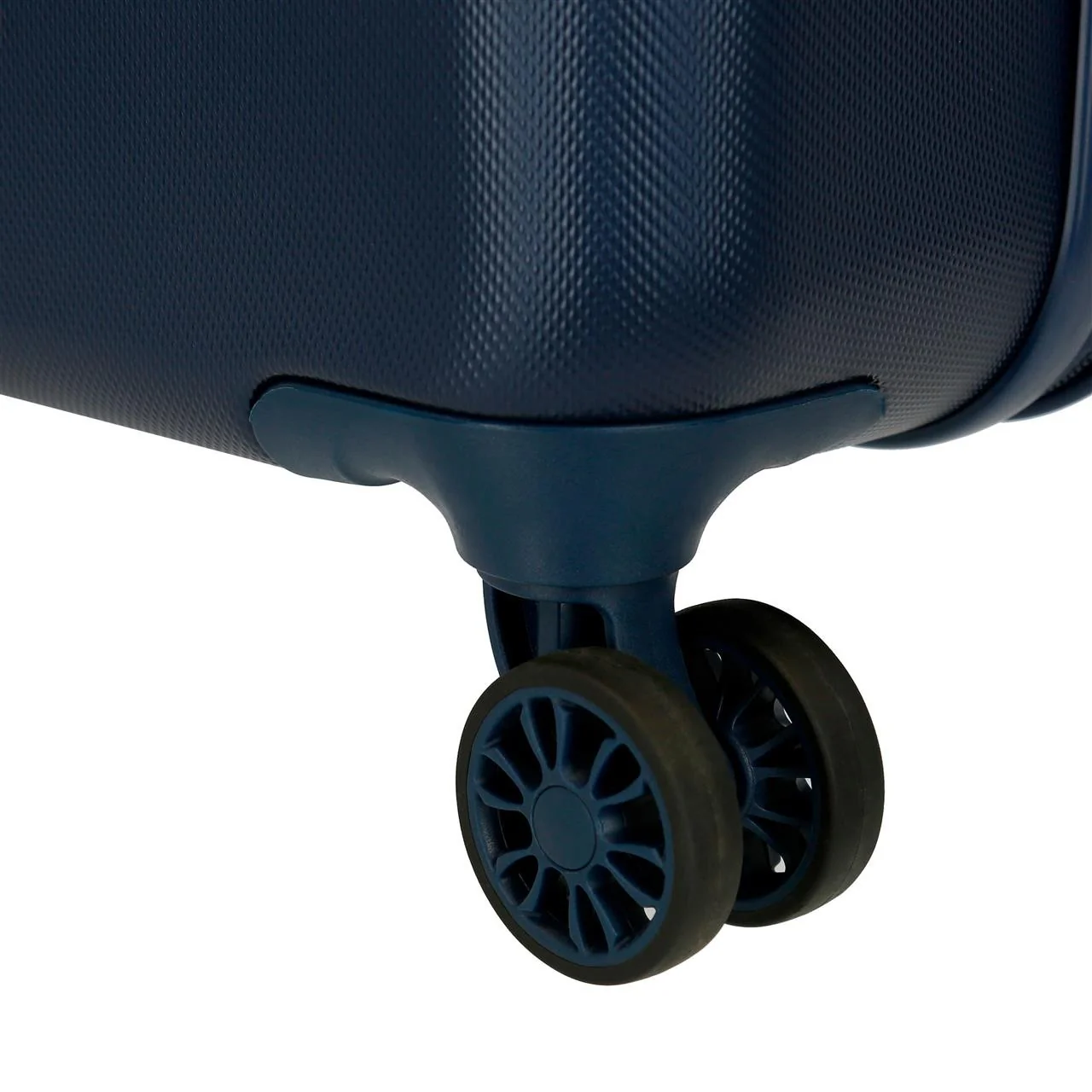 MALETA GRANDE MOVOM RIGA RÍGIDA 80CM - Image 39