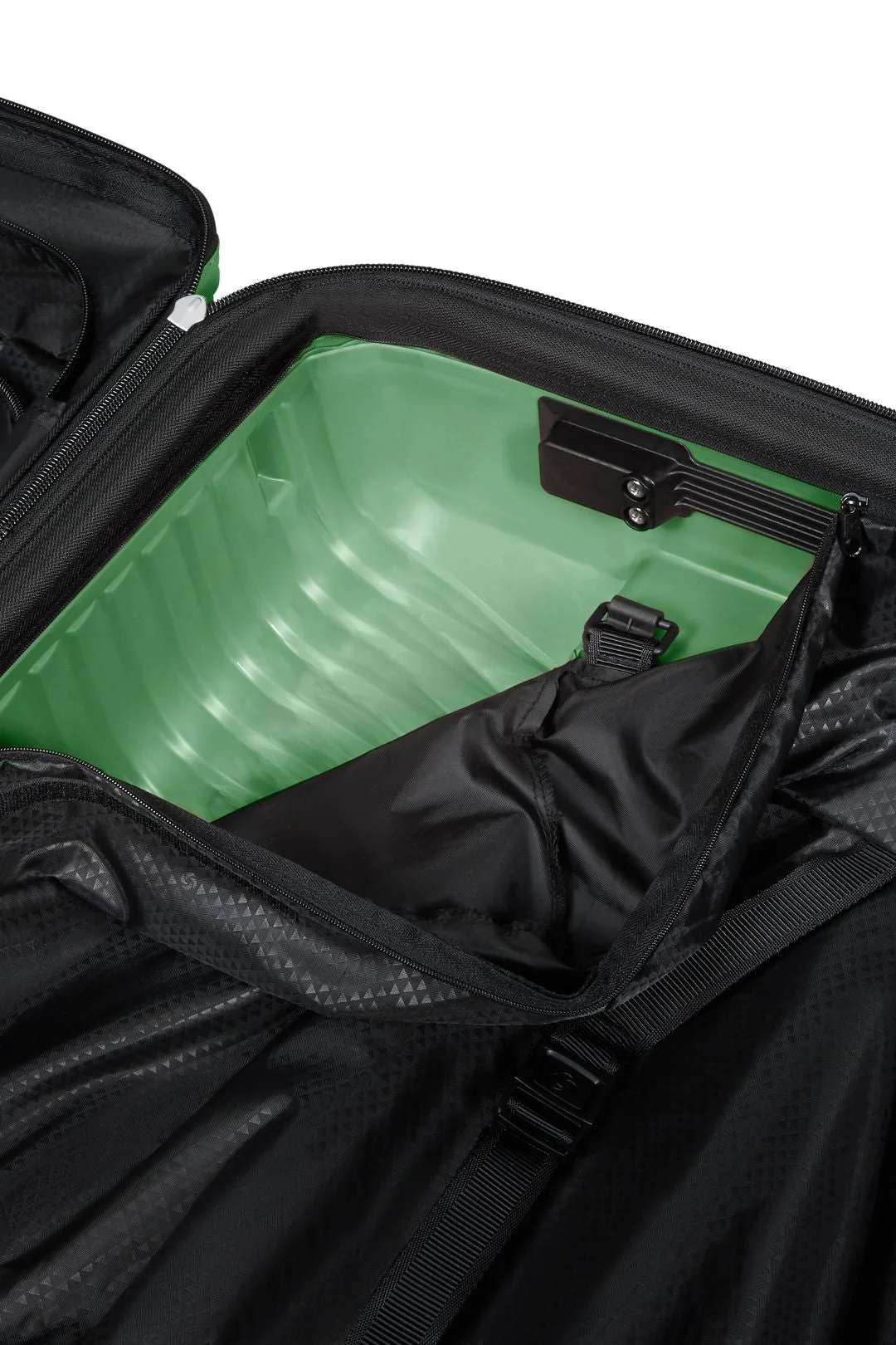 Maleta Mediana Extensible UPSCAPE de Samsonite 68cm - Image 109