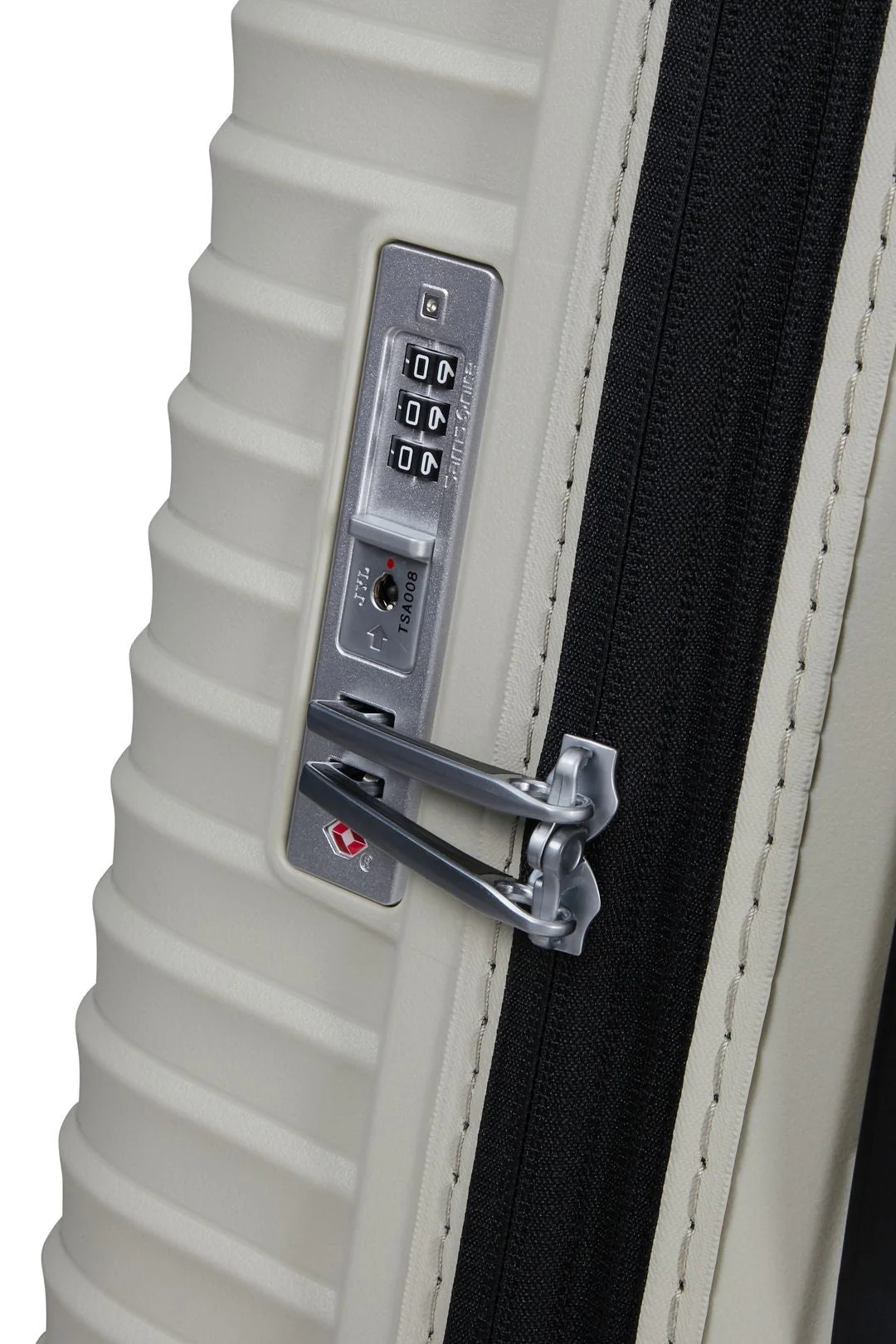 Maleta Mediana Extensible UPSCAPE de Samsonite 68cm - Image 77