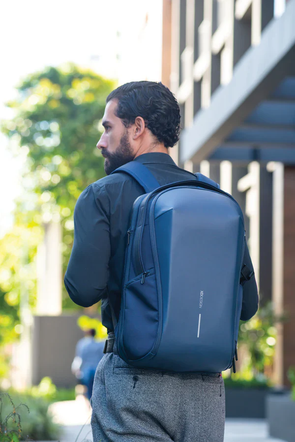 XD DESIGN MOCHILA EXTENSIBLE BIZZ 17" - Image 33