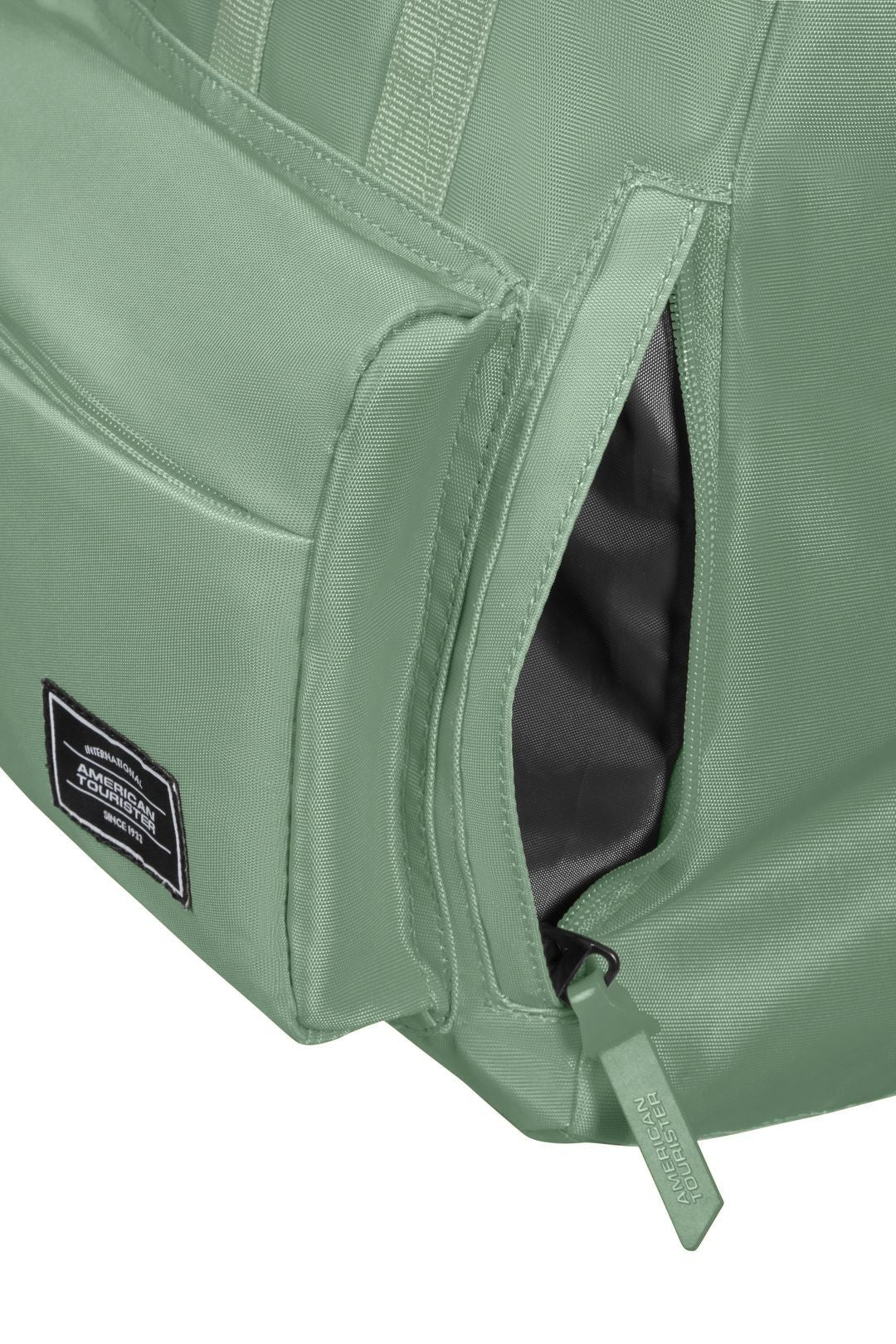 Mochila Urban Groove AMERICAN TOURISTER 17L UG16 - Image 67