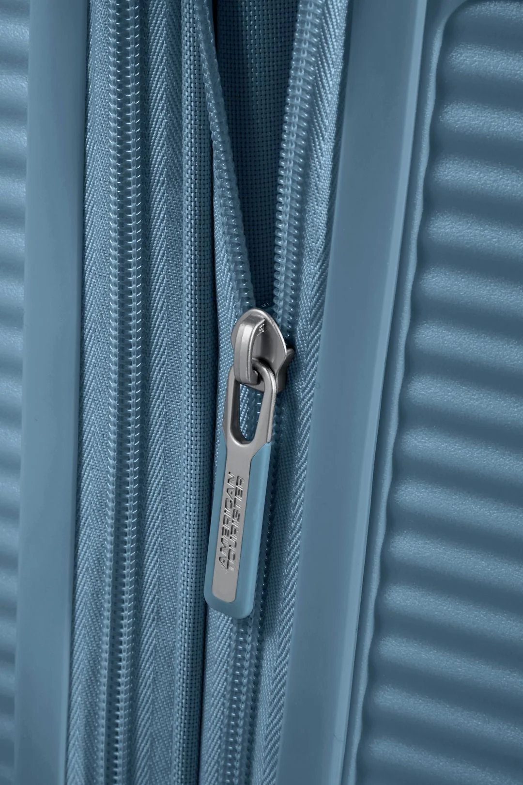 Soundbox  de American Tourister  Spinner Talla Grande - Image 11